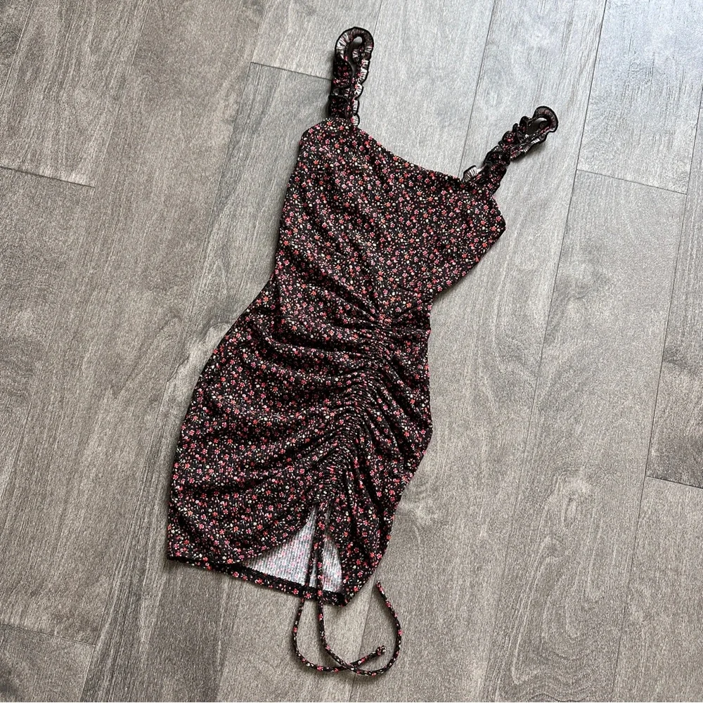 Windsor Floral Ruched Mini Dress - Picture 2 of 4